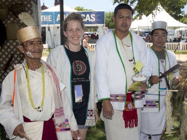 Exploring Endangered Languages