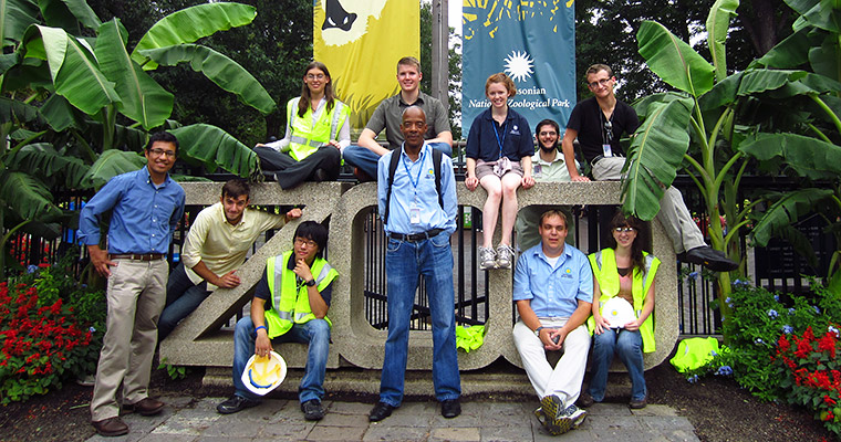 interns-zoo-large