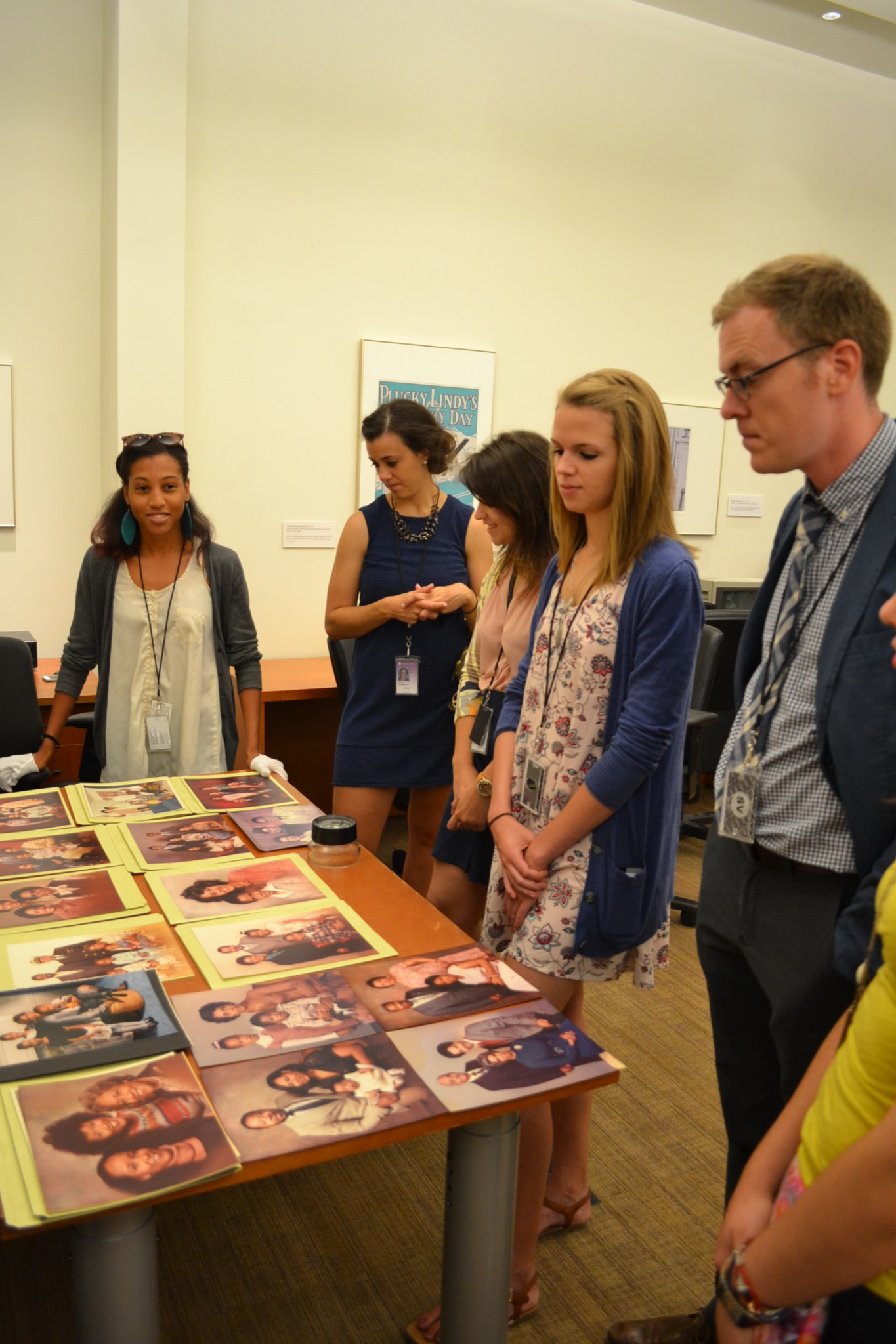 NMAH Archive Center Intern Aysha Preston