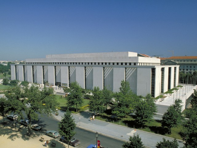 NMAH Internship Program Now Accepting Applications